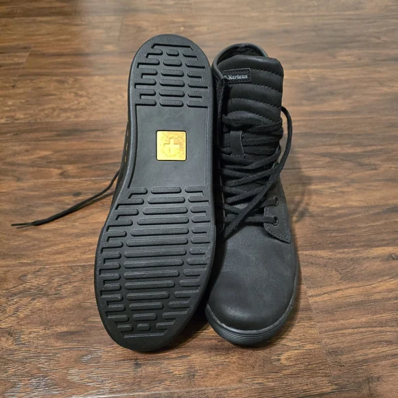 Doc Martin Black High-Top Shoes - Picture 4 of 5